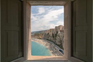Spiaggia di Tropea vista dalla finestra